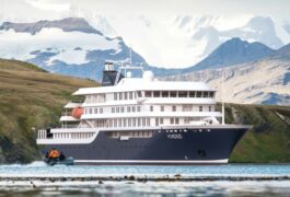 Antarctica mv hondius exterior zodiac mountains background