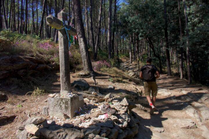 Portugal Minho Caminho de Santiago cruz dos muertos c diego pura