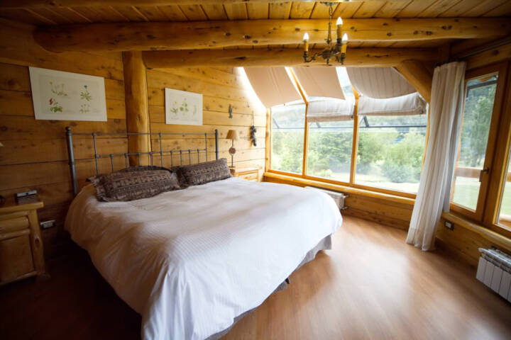 Argentina patagonia bariloche peuma hue room 2 c peumahue