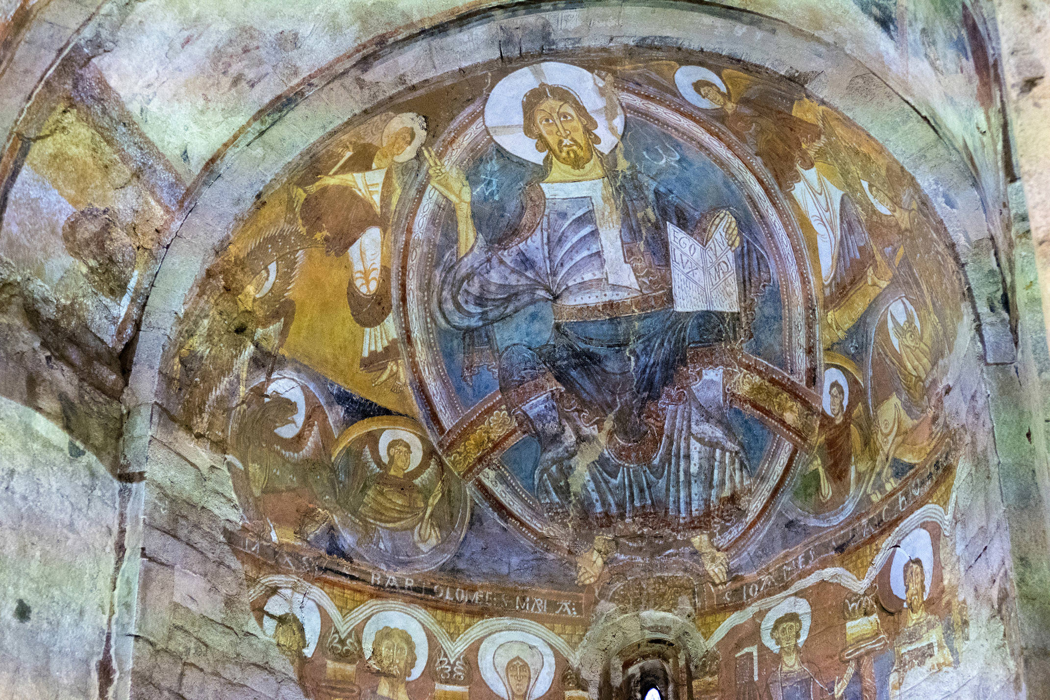 Spain catalonia pyrenees boi sant climent romanesque paintings pura aventura